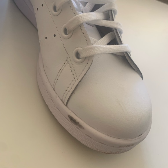 Stan smith Adidas Size 4.5 (Worn Twice) - Picture 4 of 5